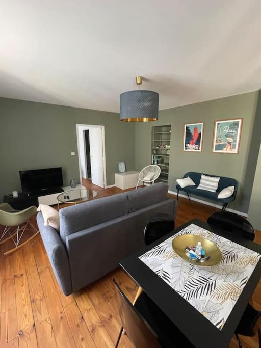 Ferienwohnung Le Coeur De Rodez Exterior foto